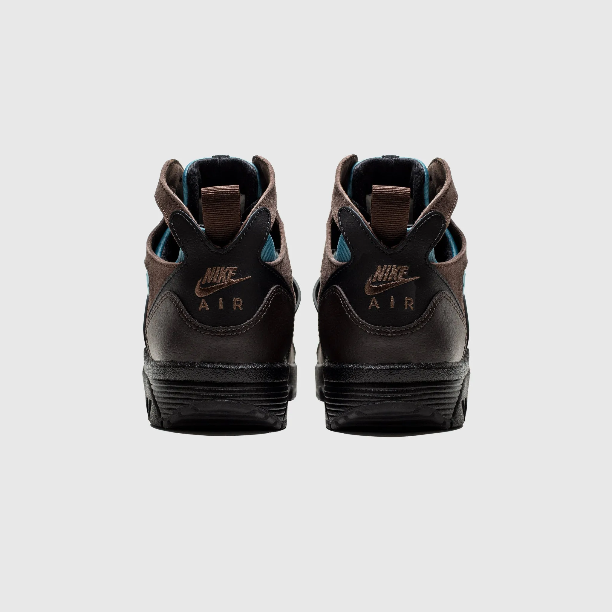 AIR TRAINER HUARACHE "BAROQUE BROWN"