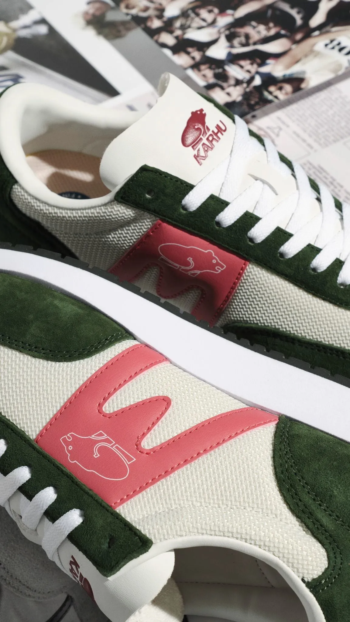 ALBATROSS 82 - KOMBU GREEN / MINERAL RED