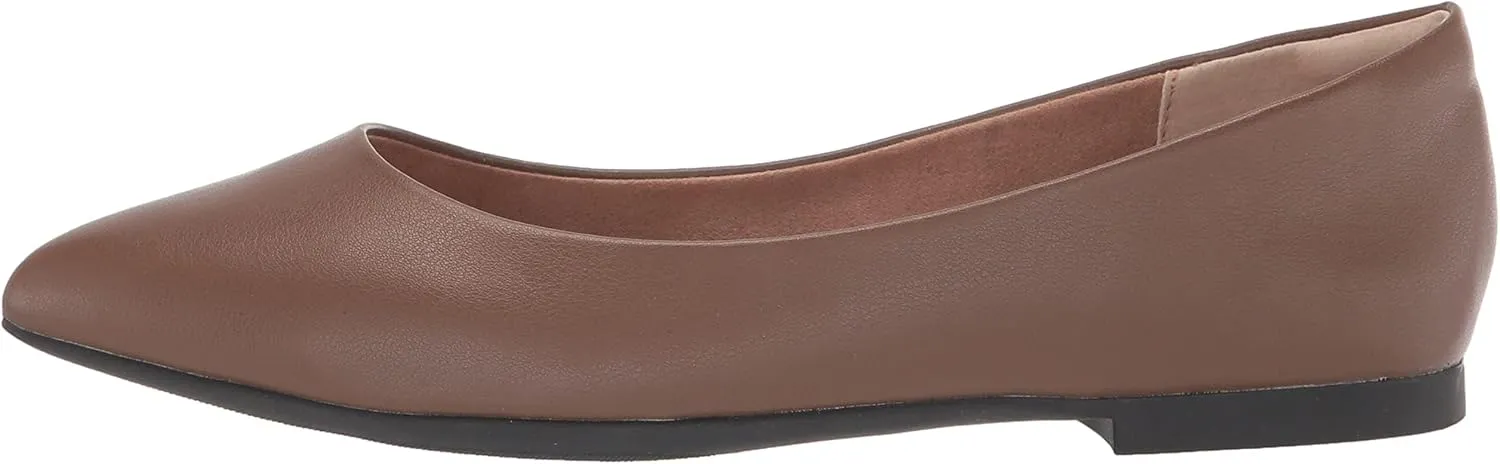 Amazon Essentials Women's Pointed-Toe Ballet Flat