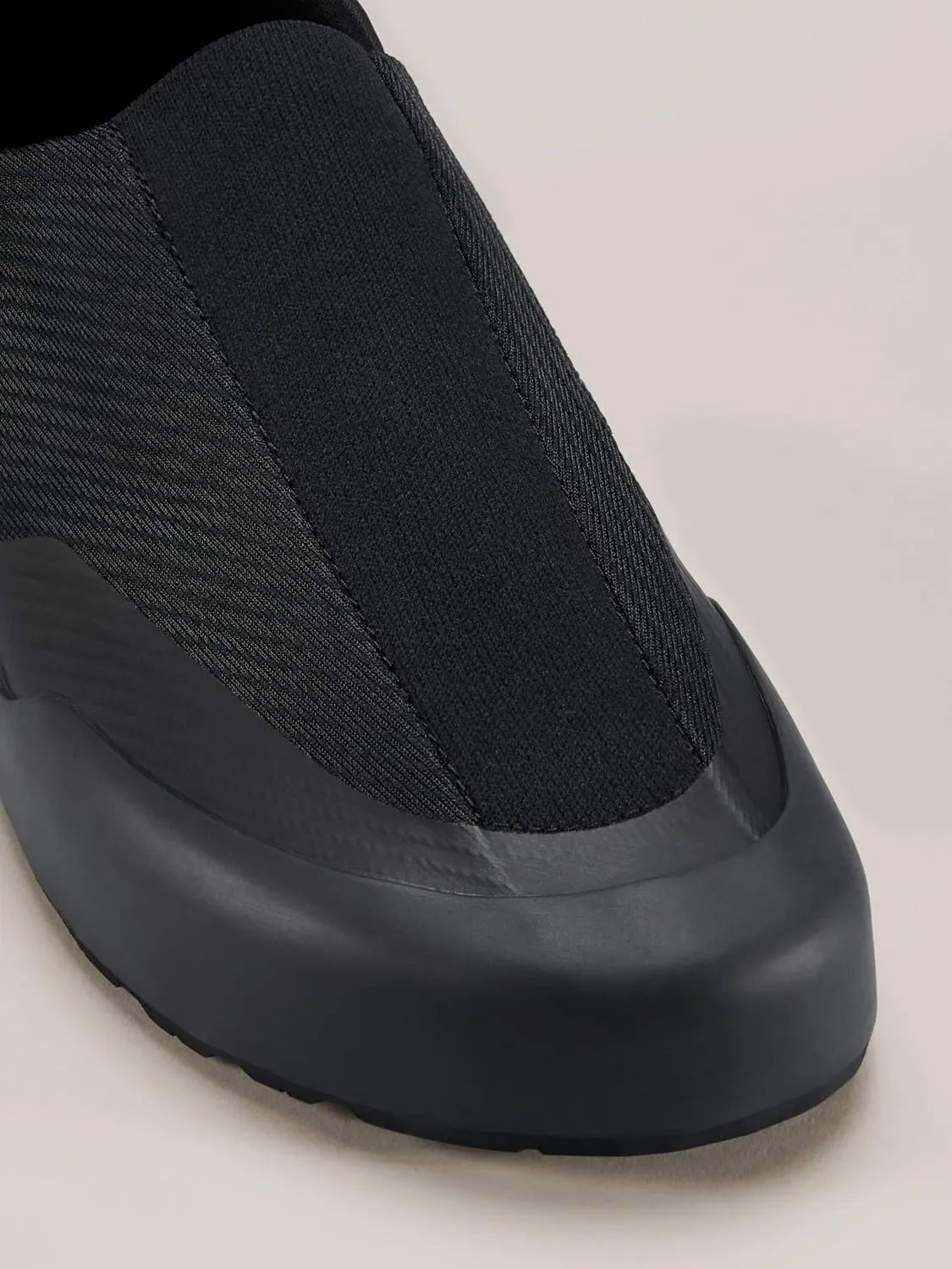 Arc'teryx Kragg Shoe Men's | Pull-On Shoe for Quick Approaches