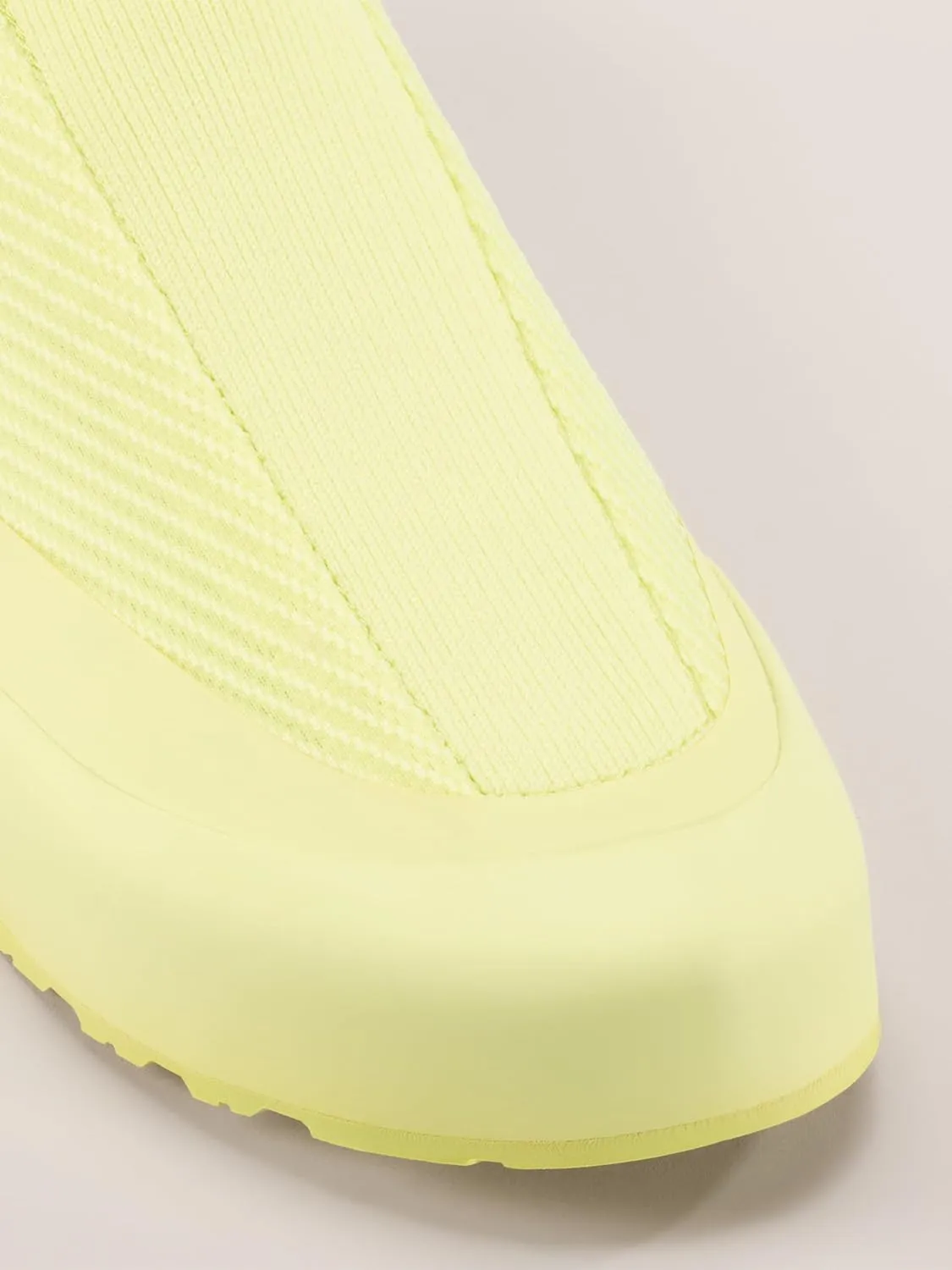 Arc'teryx Women’s Kragg Shoe - Lightweight Pull-On Shoe for Quick Approaches, Everyday Casual Shoes