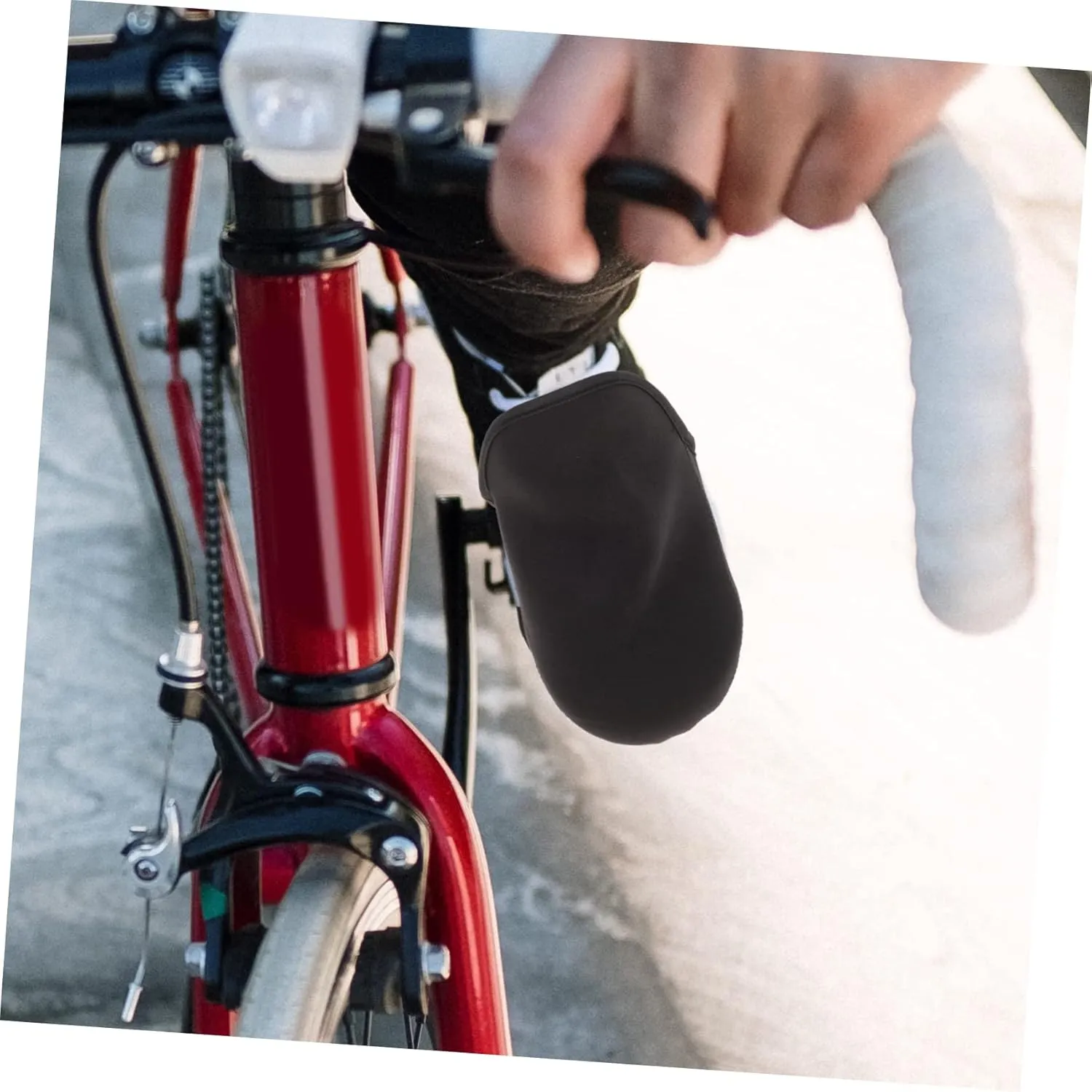BESTonZON Skid Cycling Shoe Covers Windproof Overshoes for Bowling and Outdoor Riding Durable and Breathable