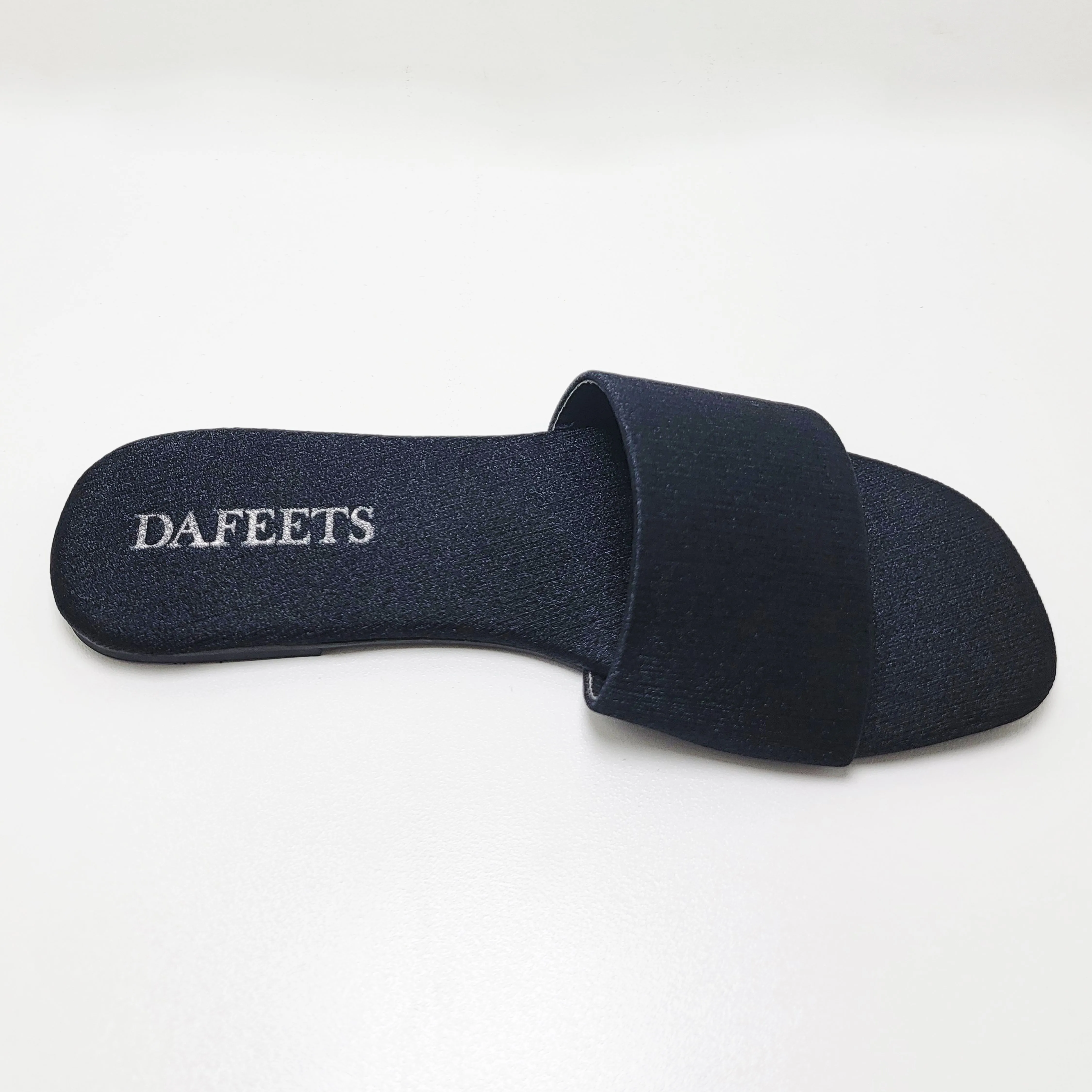 Black Glittery Casual Slipper – Stylish & Comfortable Slip-On Footwear for Women