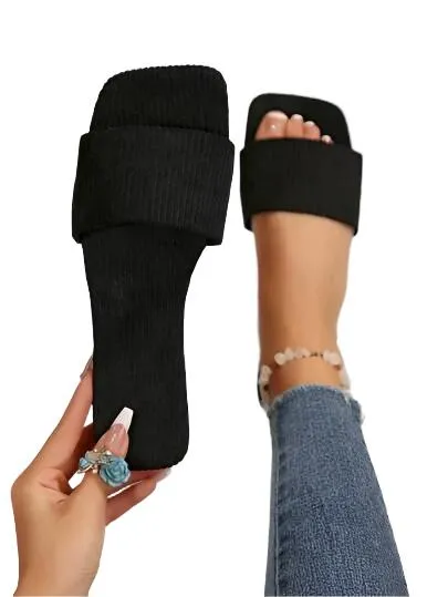 Black Glittery Casual Slipper – Stylish & Comfortable Slip-On Footwear for Women