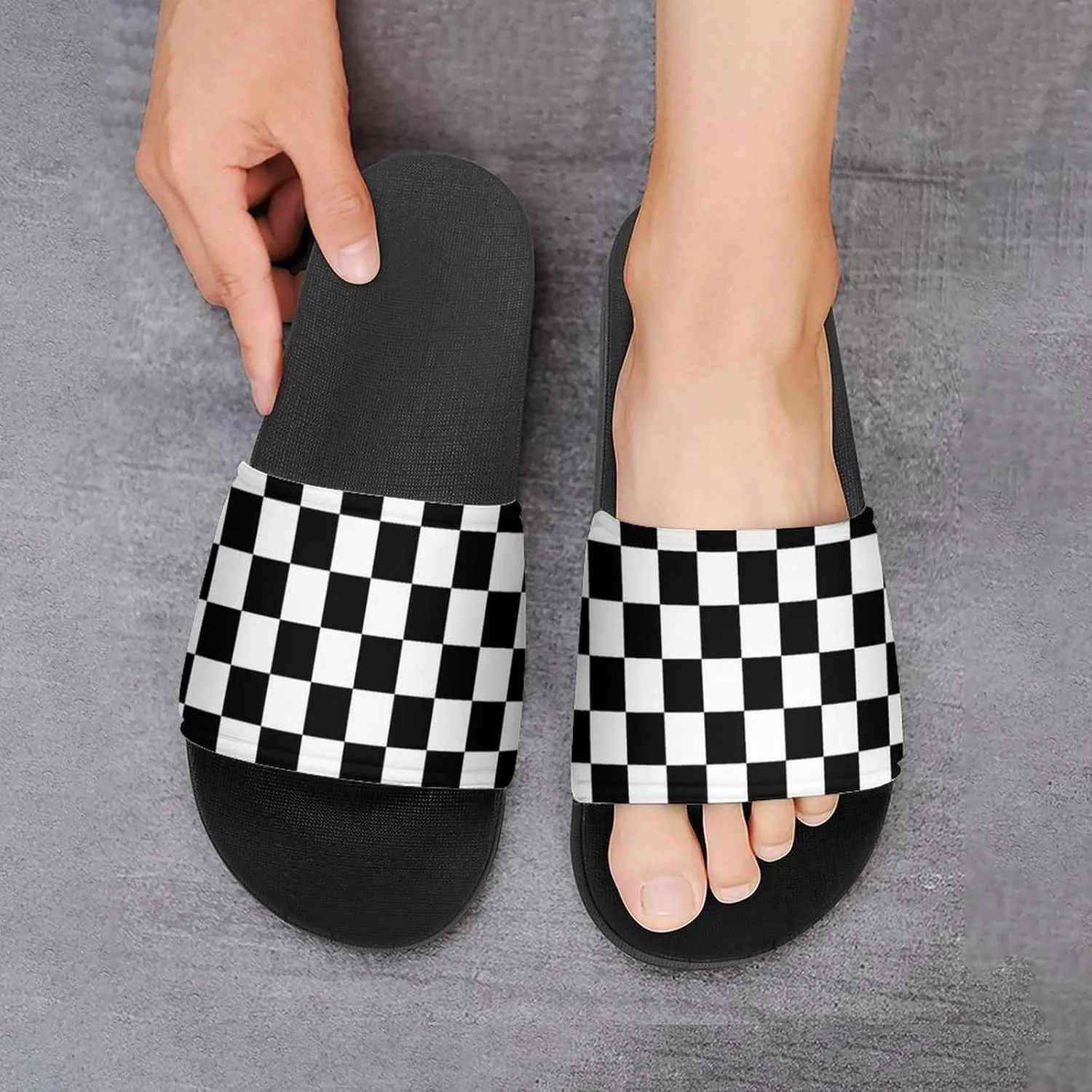 Black White Checkered Womens Slide Sandals Non Slip Summer House Slippers for Girls Slip-on Flip Flops