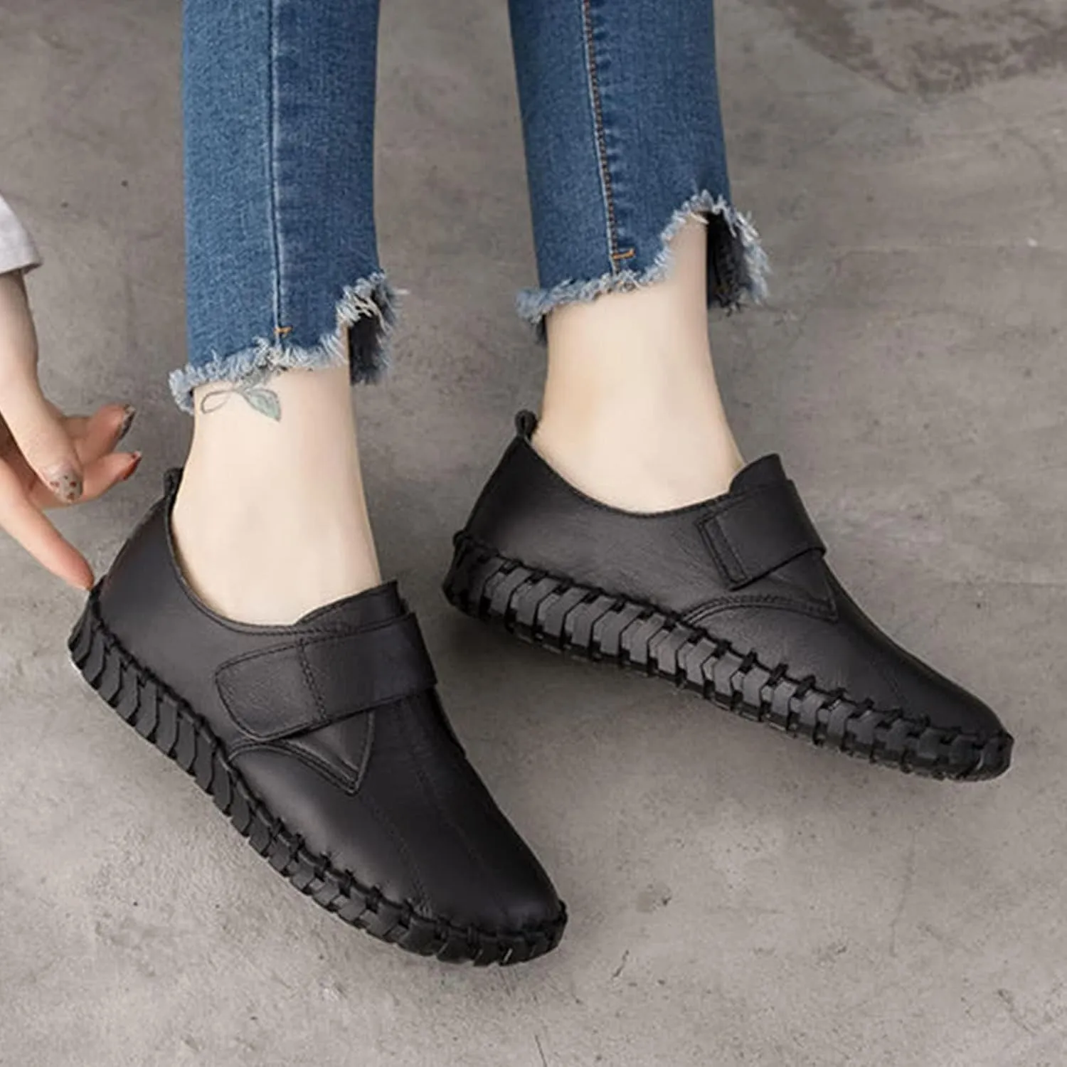 BlackeEight Women's Non Slip Nursing Shoes,Comfy Hand-Stitching Leather Non-Slip Softsole Hook and Loop Casual Walking Loafers