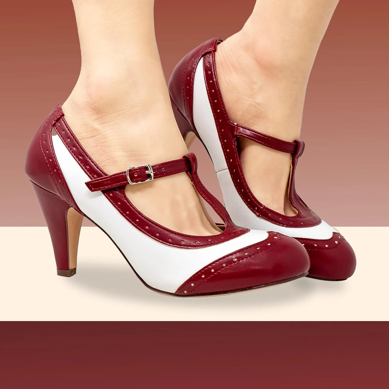 Chase & Chloe Lace-Up Vintage Cut-Out Women's Heeled Oxford