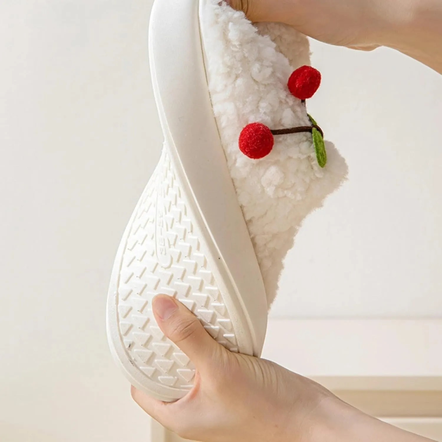 Cherry Slippers for Women Indoor Comfy Winter Warm House Slides Shoes Cute Womens Slippers Fuzzy Plush Slippers Soft Thick Soled Slippers Non Slip Cozy Home Bedroom Slippers