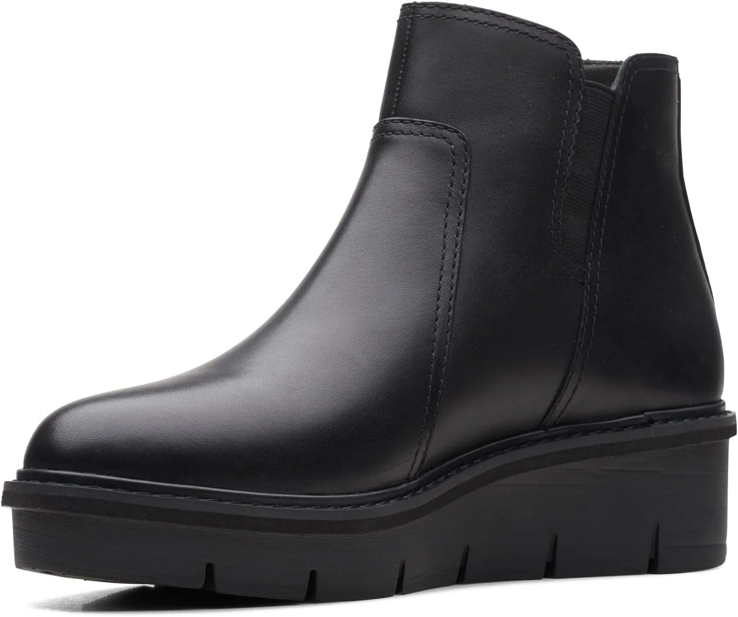 Clarks Women's Airabell Zip Ankle Boot