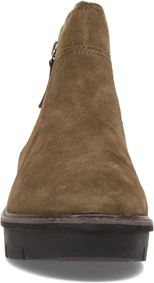 Clarks Women's Airabell Zip Ankle Boot