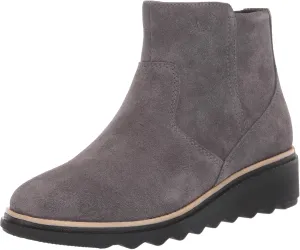 Clarks women's Sharon Swing Ankle Boot