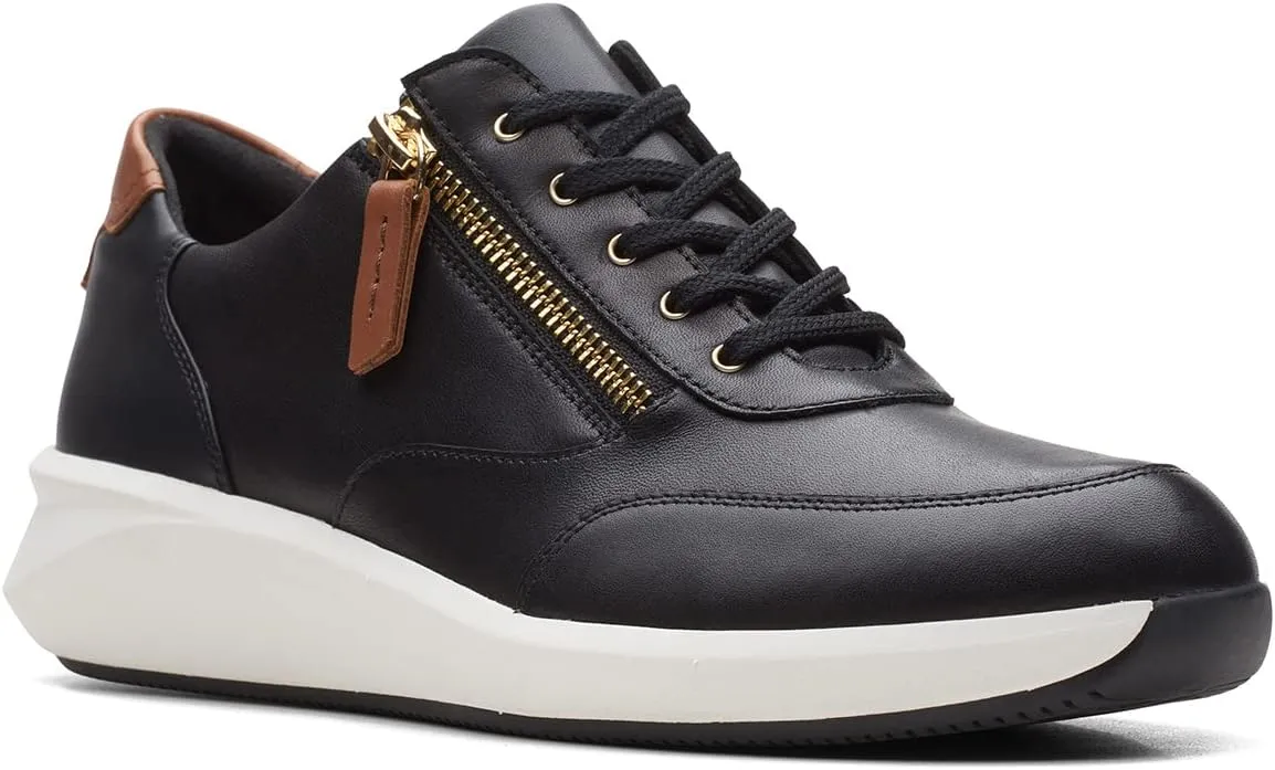 Clarks Women's Un Rio Zip Sneaker