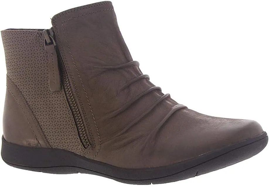 Cobb Hill Daisey Panel Boot Women's Boot