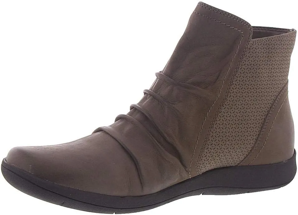 Cobb Hill Daisey Panel Boot Women's Boot
