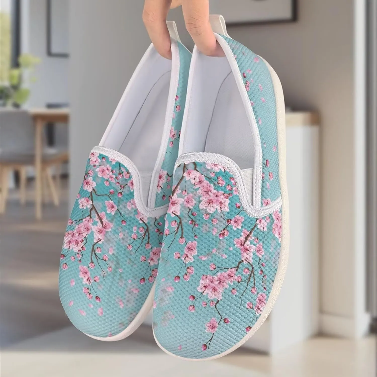 Comfortable Womens Slip On Casual Shoes Trendy Flat Shoes for Women