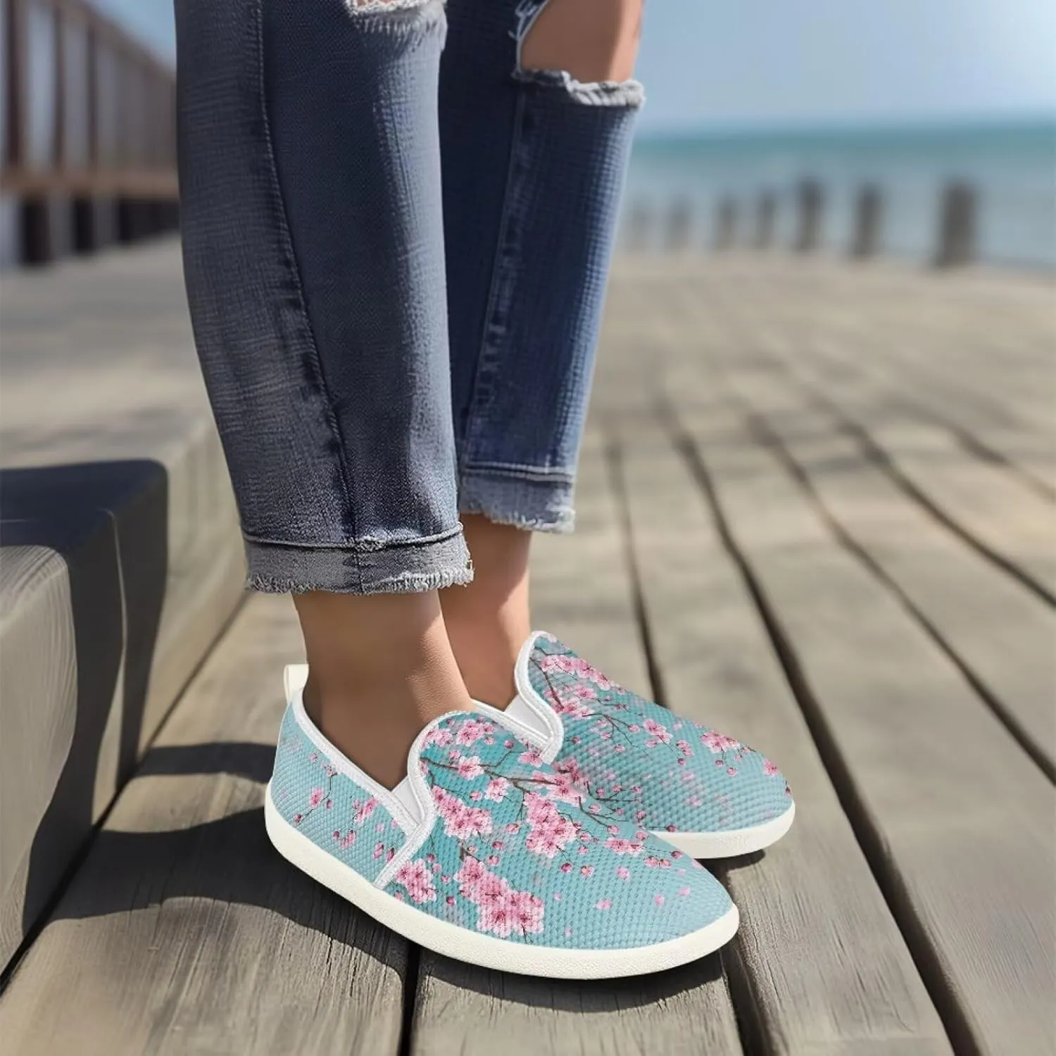 Comfortable Womens Slip On Casual Shoes Trendy Flat Shoes for Women