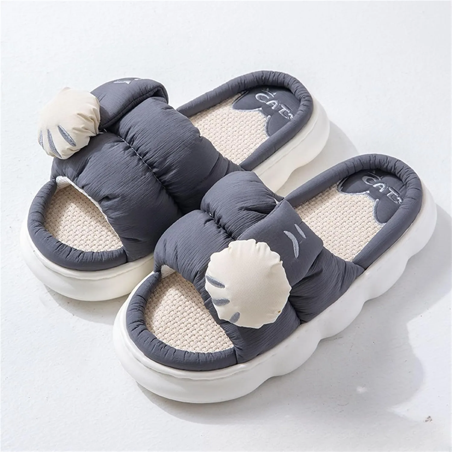 Cotton and linen slippers Men's and women's home slippers Cartoon slippers Seasonal slippers