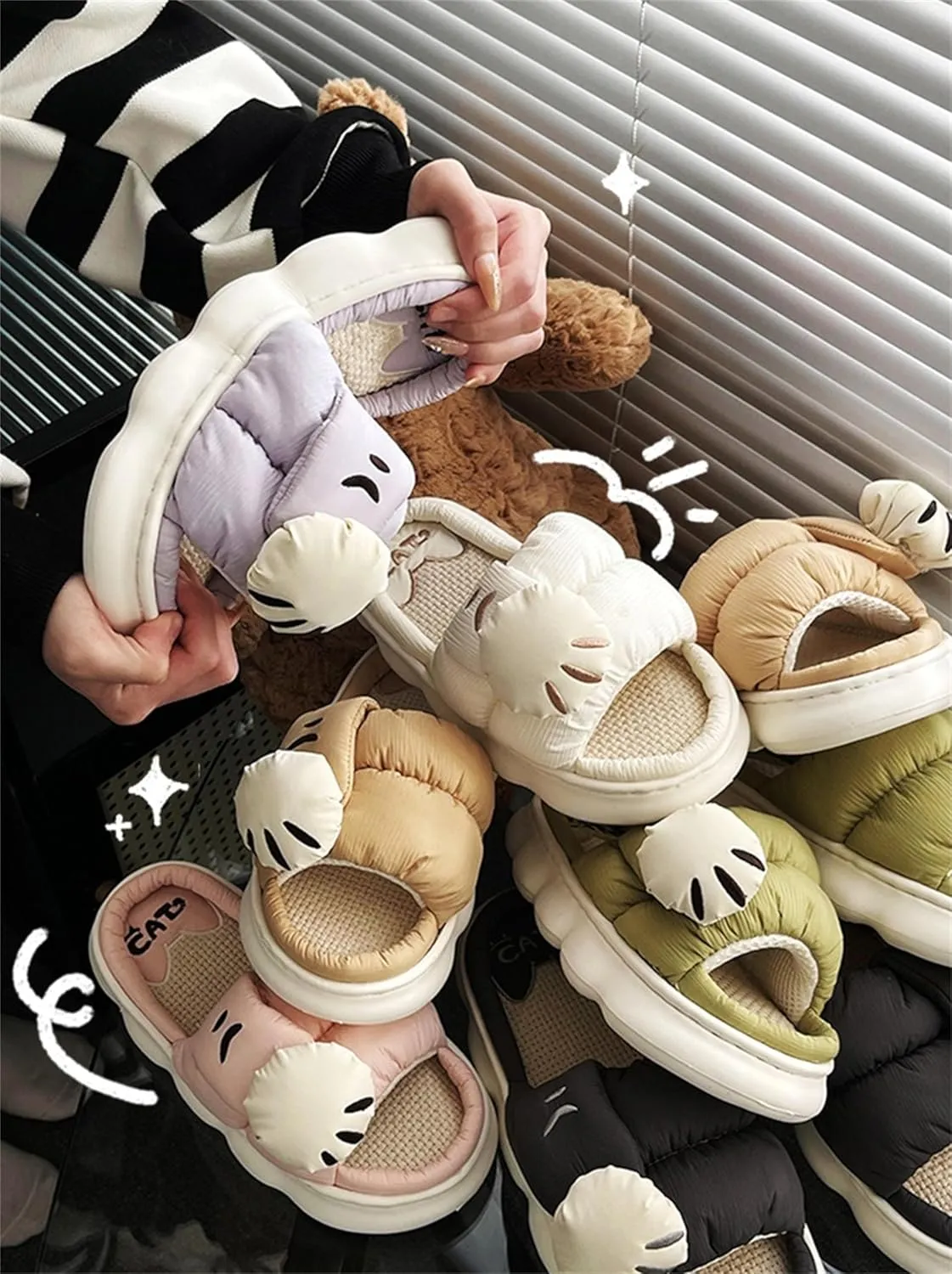 Cotton and linen slippers Men's and women's home slippers Cartoon slippers Seasonal slippers