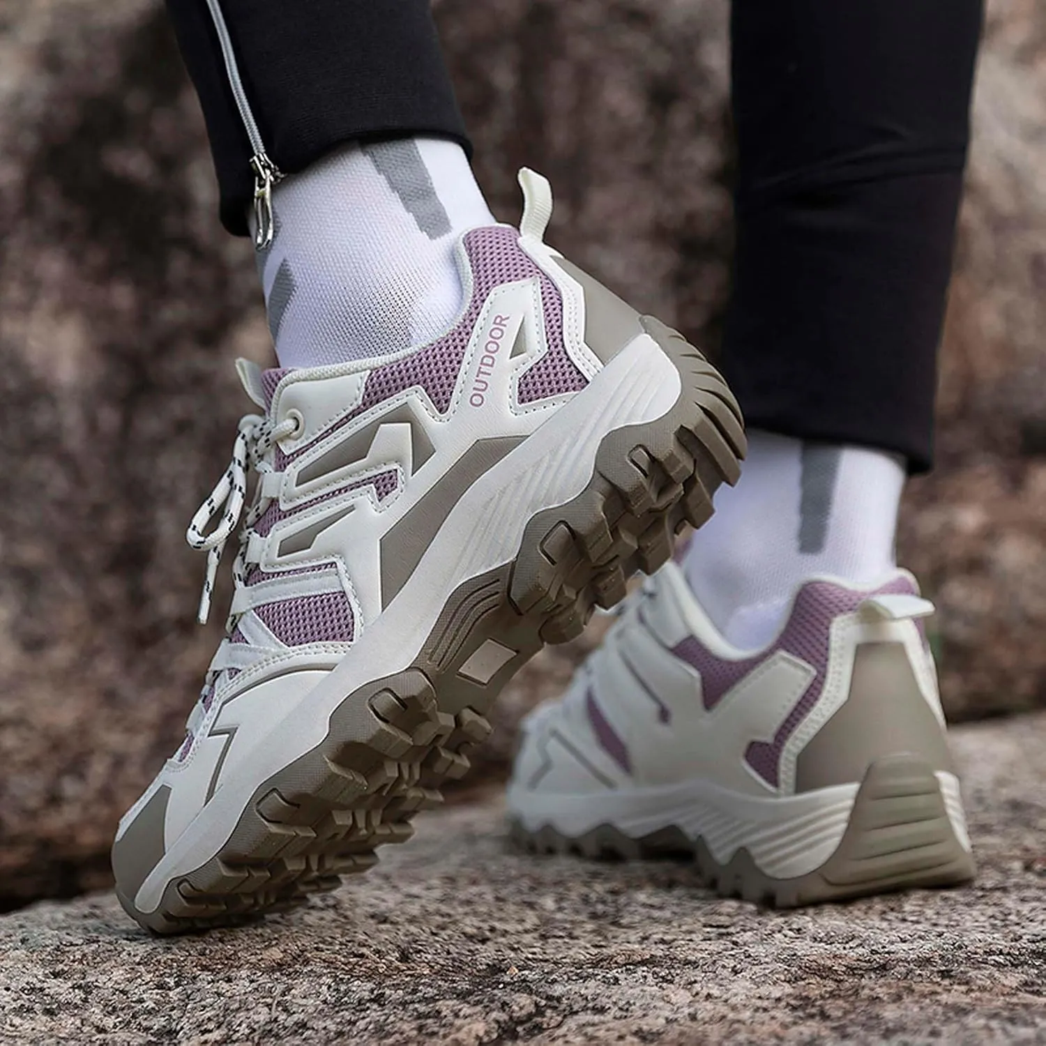 Couple Outdoor Mountaineering Boots, Muddy wading Plush Hiking Shoes, Rubber Sole Breathable Mesh Ankle Shoes, Casual and Fashionable Travel Boots, Anti Slip Sports Shoes