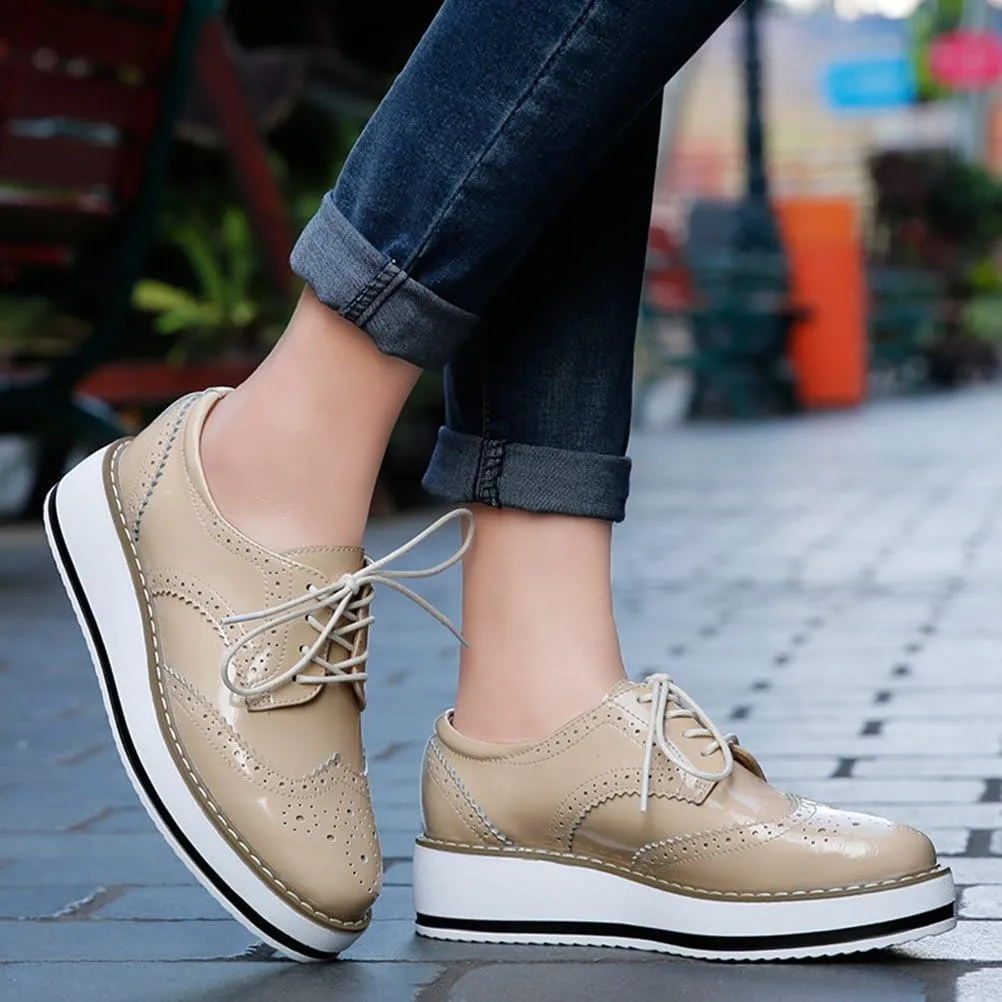 DADAWEN Women's Platform Lace-Up Wingtips Square Toe Oxfords Shoe