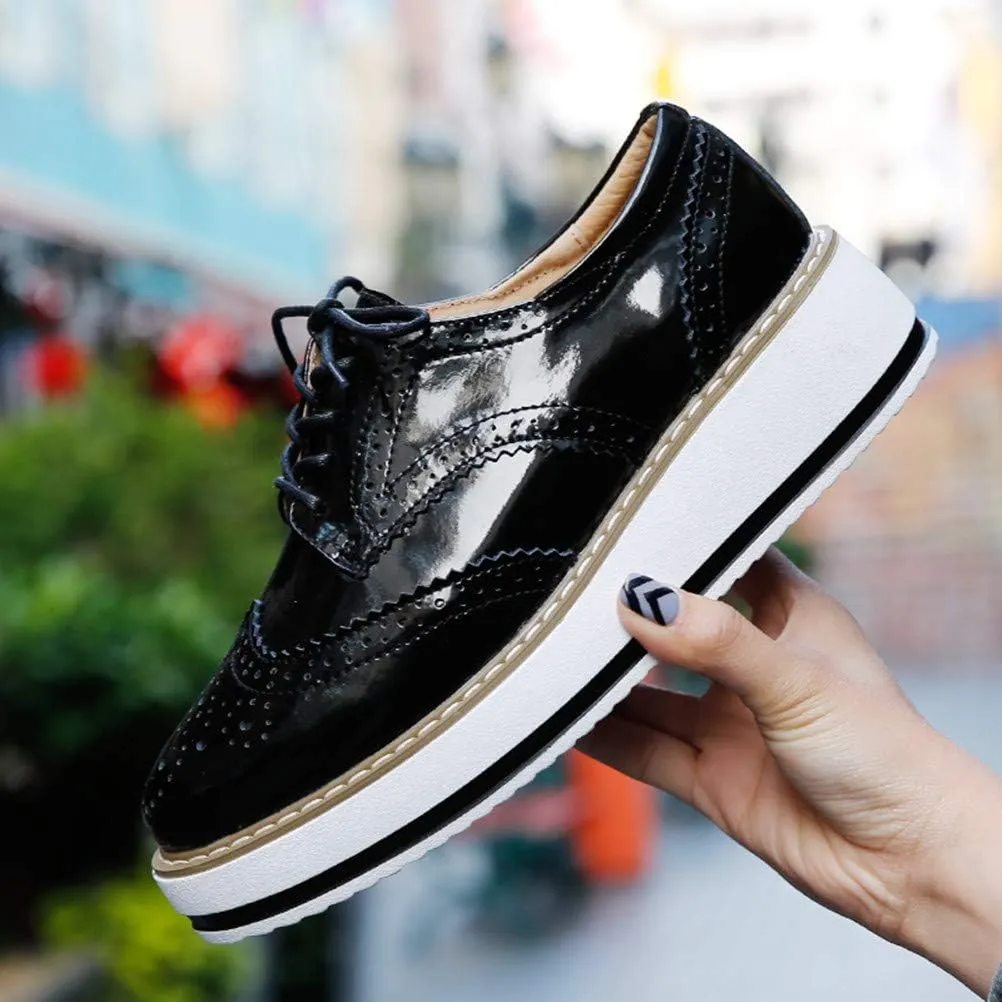 DADAWEN Women's Platform Lace-Up Wingtips Square Toe Oxfords Shoe