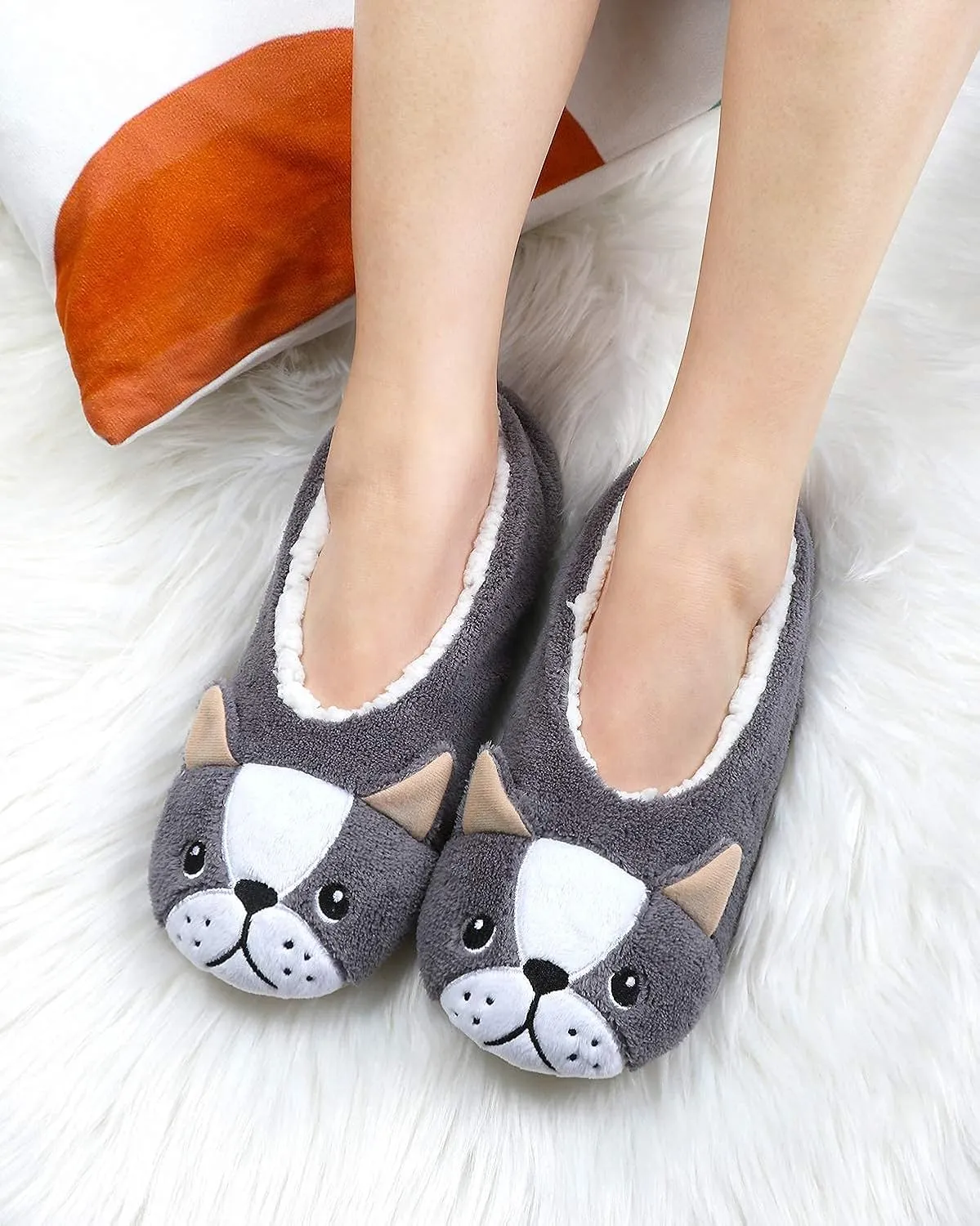 DICUIRD Womens Slipper Socks Low Cut Comfy&Warm Animal Non-skid Bedroom Slippers