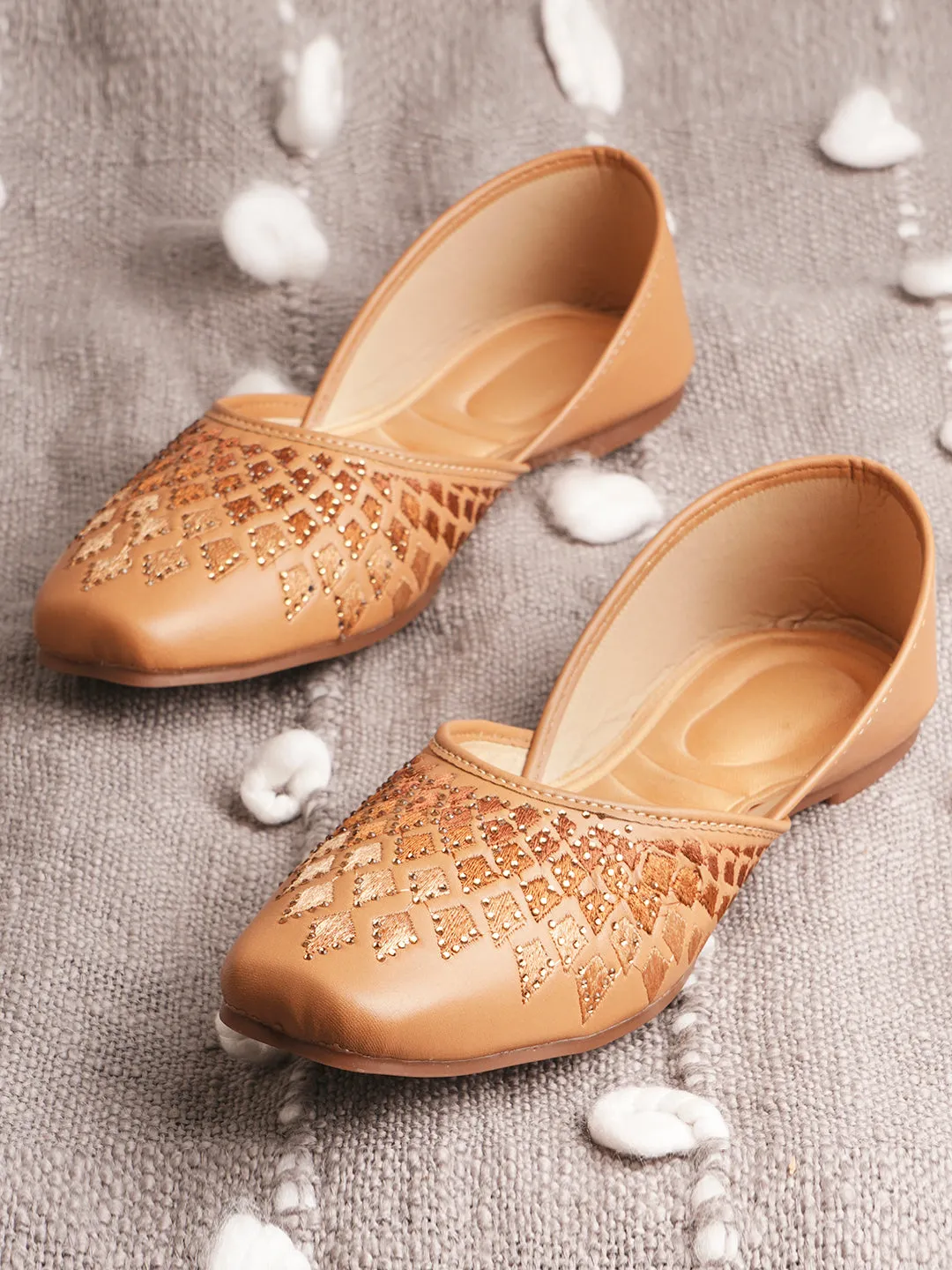 Embellished Slip-On Flat jutti