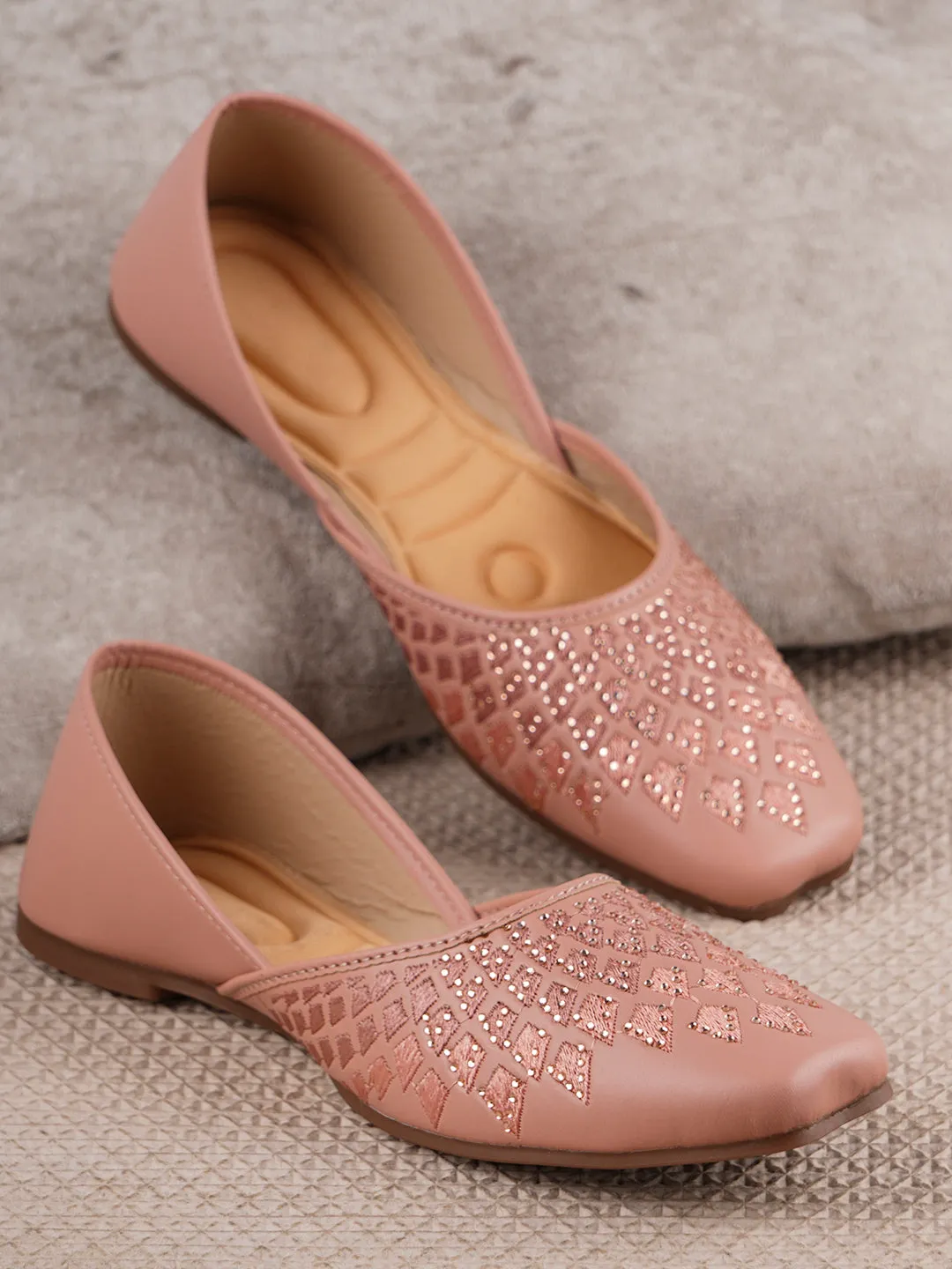 Embellished Slip-On Flat jutti