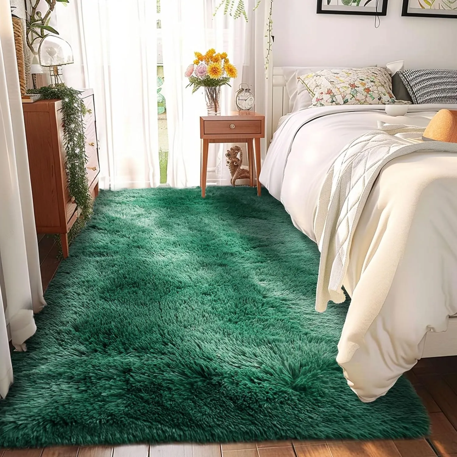 Fluffy Runner Rugs for Bedroom 2x4, Emerald Green Runner for Hallway Non-Slip, Shaggy Fuzzy Bedroom Rug Room Decor