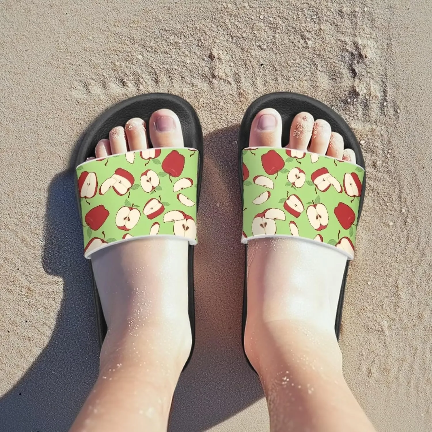 Girls Summer Beach Slippers Open Toe Non Slip Sandals Lightweight Flat Sandals Bathroom Soft Sole Shoes