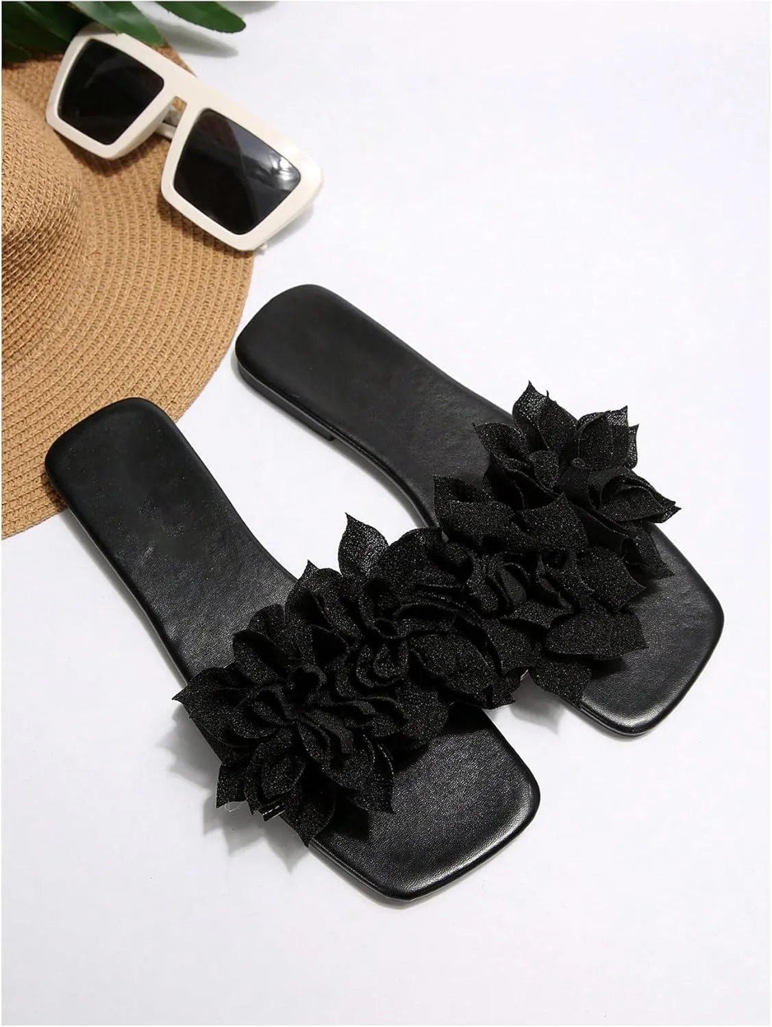 GORGLITTER Women's Flower Applique Flat Sandals Slip on Slide Dressy Vacation Sandals