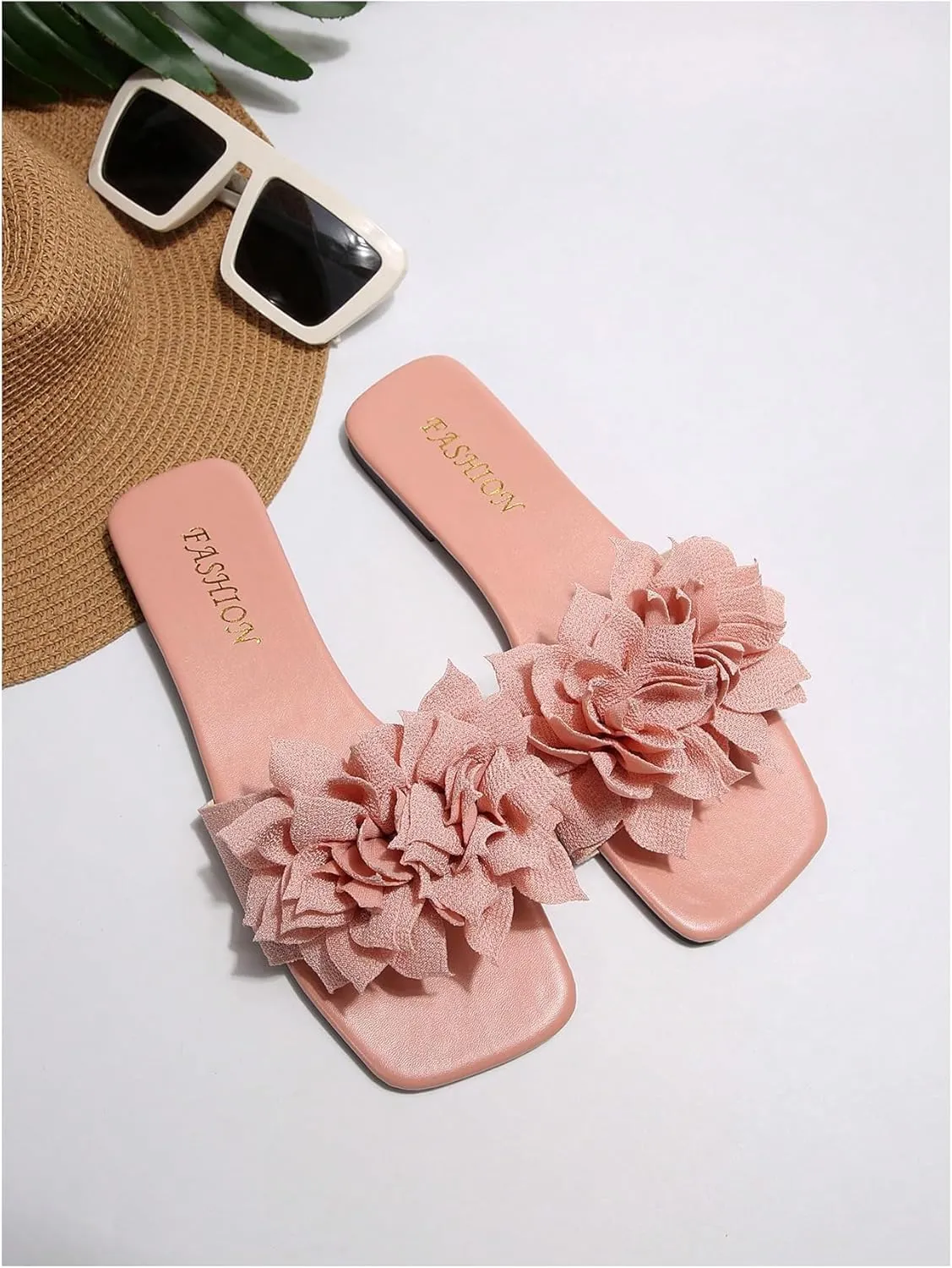 GORGLITTER Women's Flower Applique Flat Sandals Slip on Slide Dressy Vacation Sandals