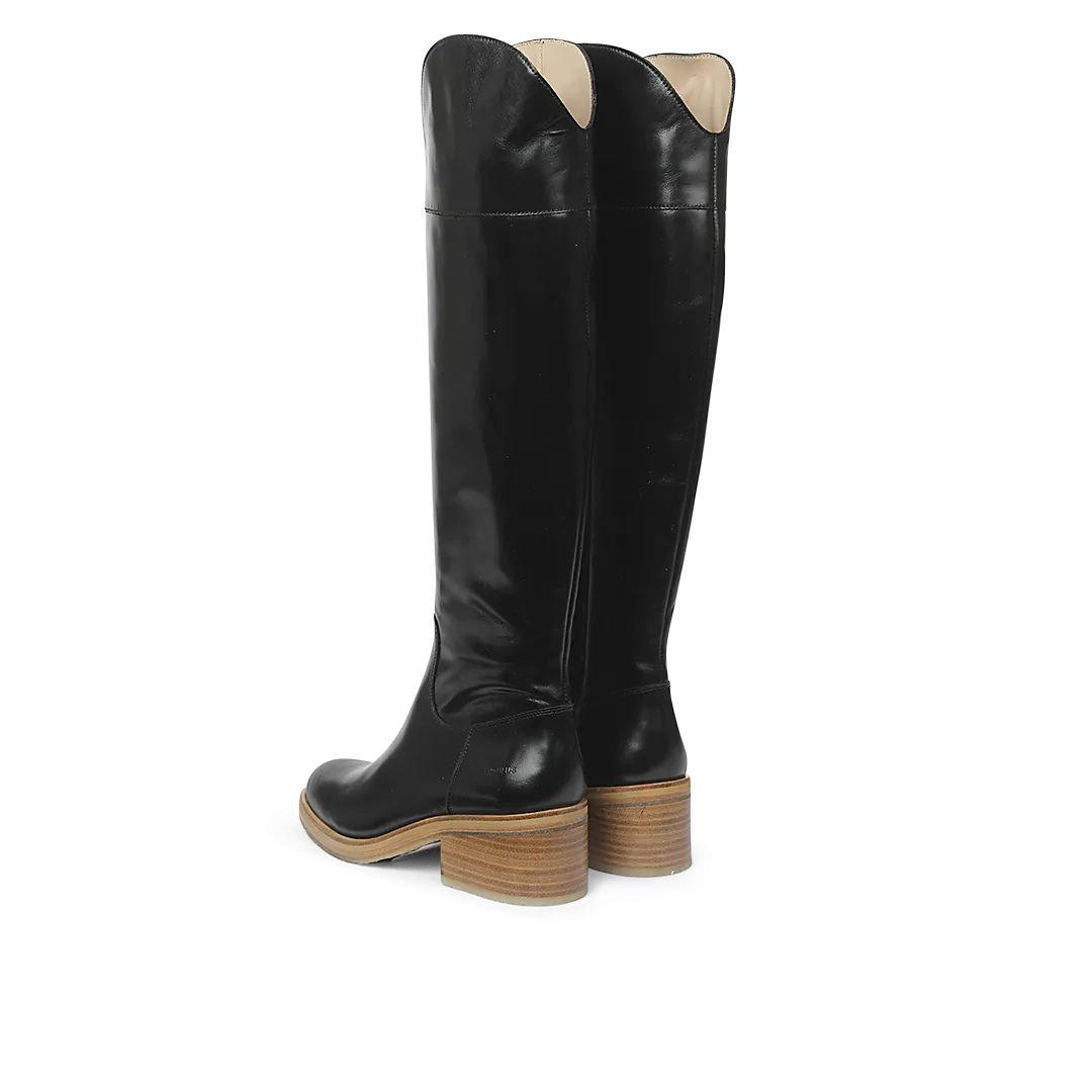 High-leg boot with block heel and zipper