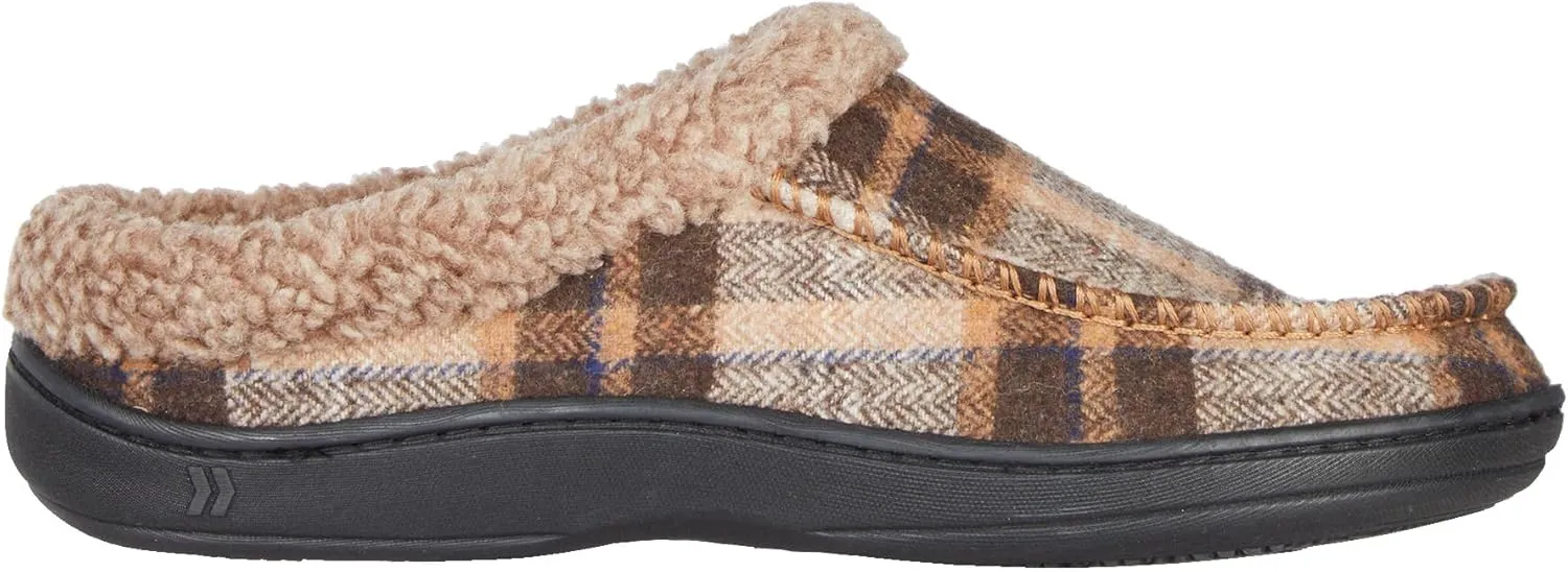 isotoner Men's Lewis Clog Slipper