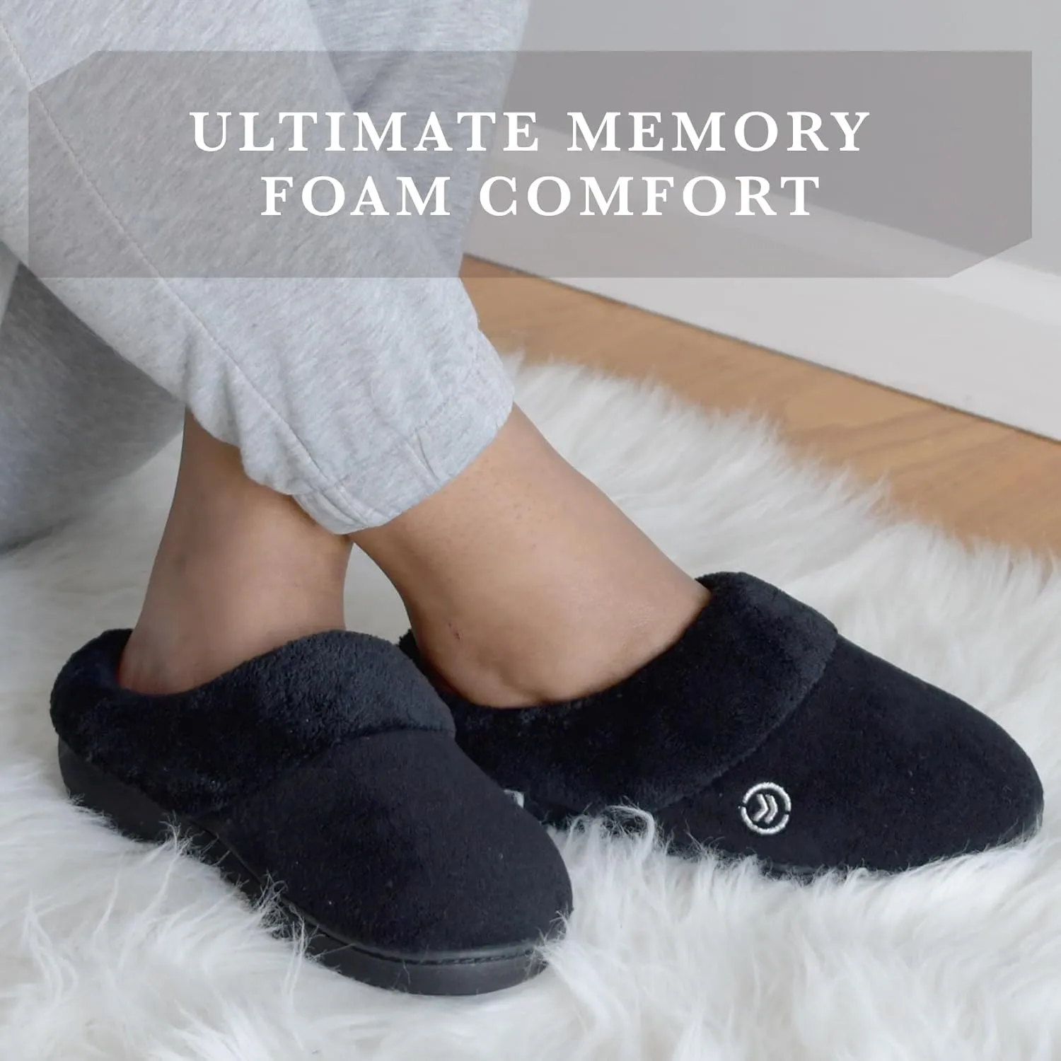 Isotoner Women's Classic Hoodback with Memory Foam Slipper