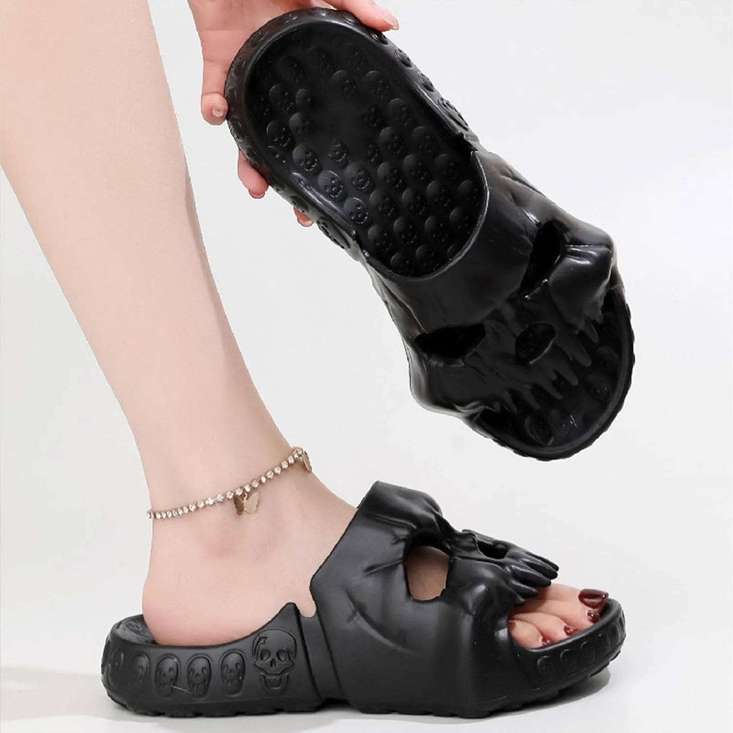 Jfxgjuv Skull Design Single Band Slides, Skull Slippers for Women Men, Soft EVA Thick Sole Anti-Slip Quick Drying Cloud Slippers Bathroom Pool Beach Sandals