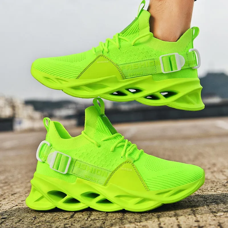 Large size breathable men's sports shoes for summer