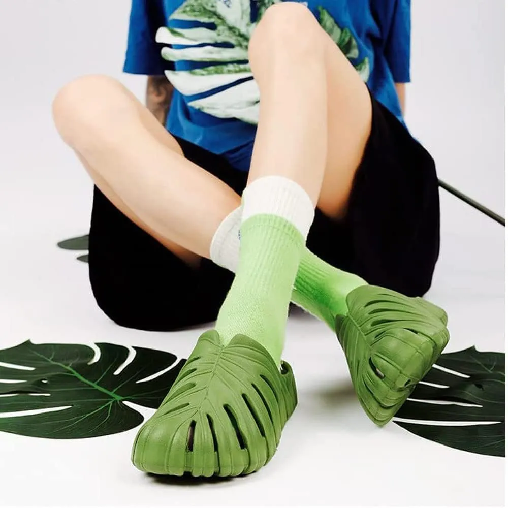 LELEBEAR Monstera Slippers, Monstera Pillow Slippers Open Toe Non Slip Slippers, Monstera Slides for Women and Men
