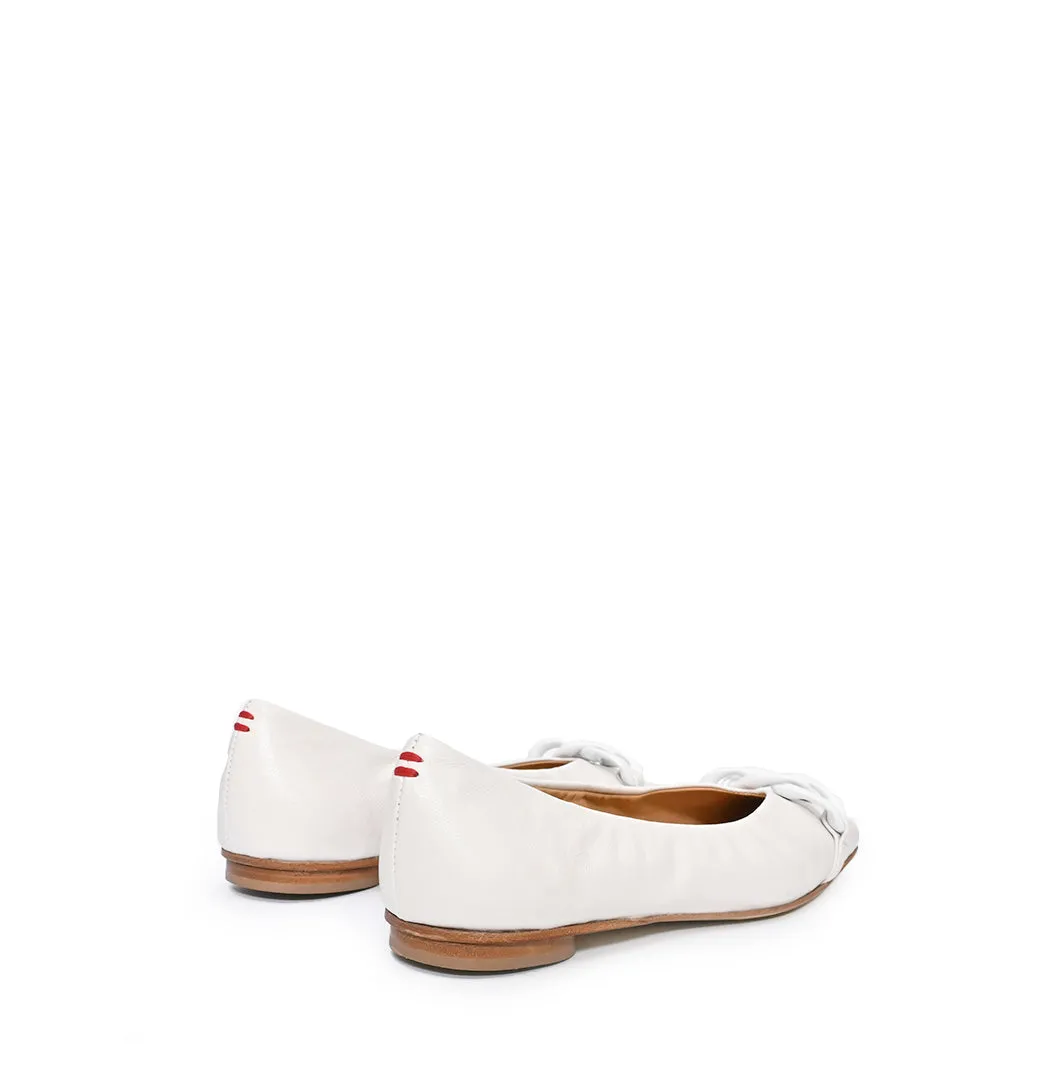Loafers Robust security Reliable shipping