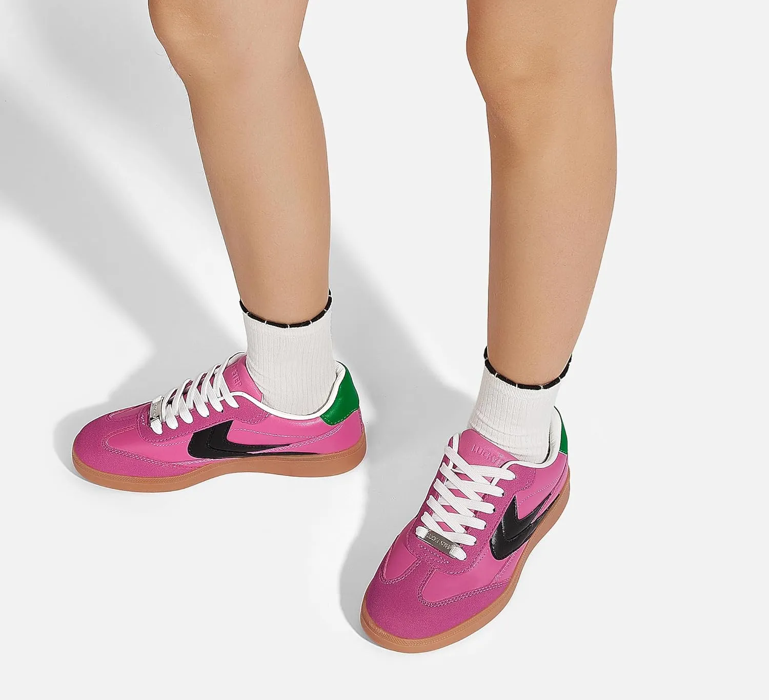 LUCKY STEP Women Retro Sneakers Fashion Classic Gum Sole Tennis Skate Shoes Casual Trendy Walking Trainer Anti Slip Flat Low-Top Footwear