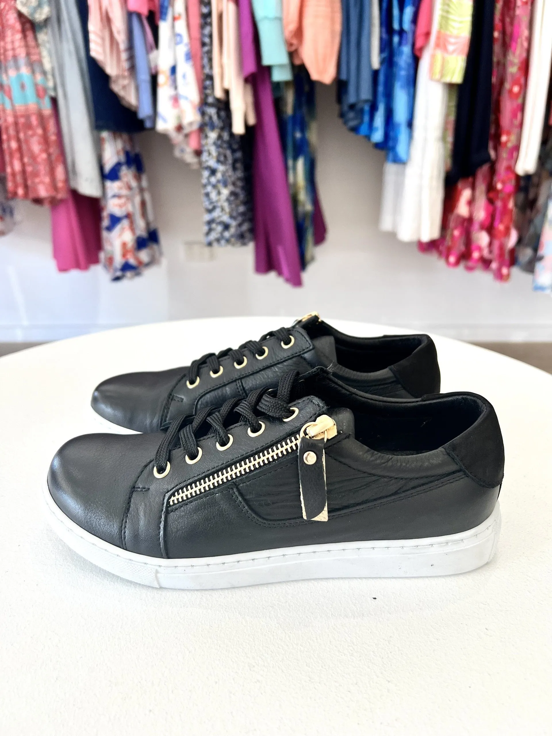 MACY TURKISH LEATHER LACE UP || BLACK
