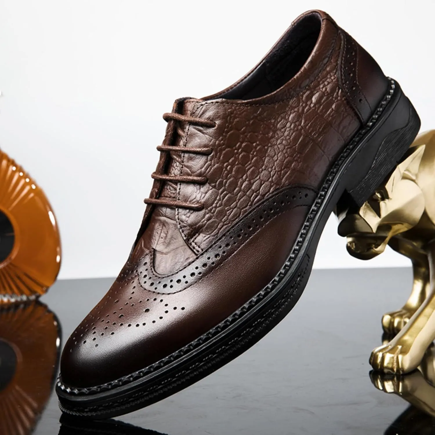 Men's Cowhide Leather Perforated Lace - up Oxfords Brogue Wingtip Shoes for Men