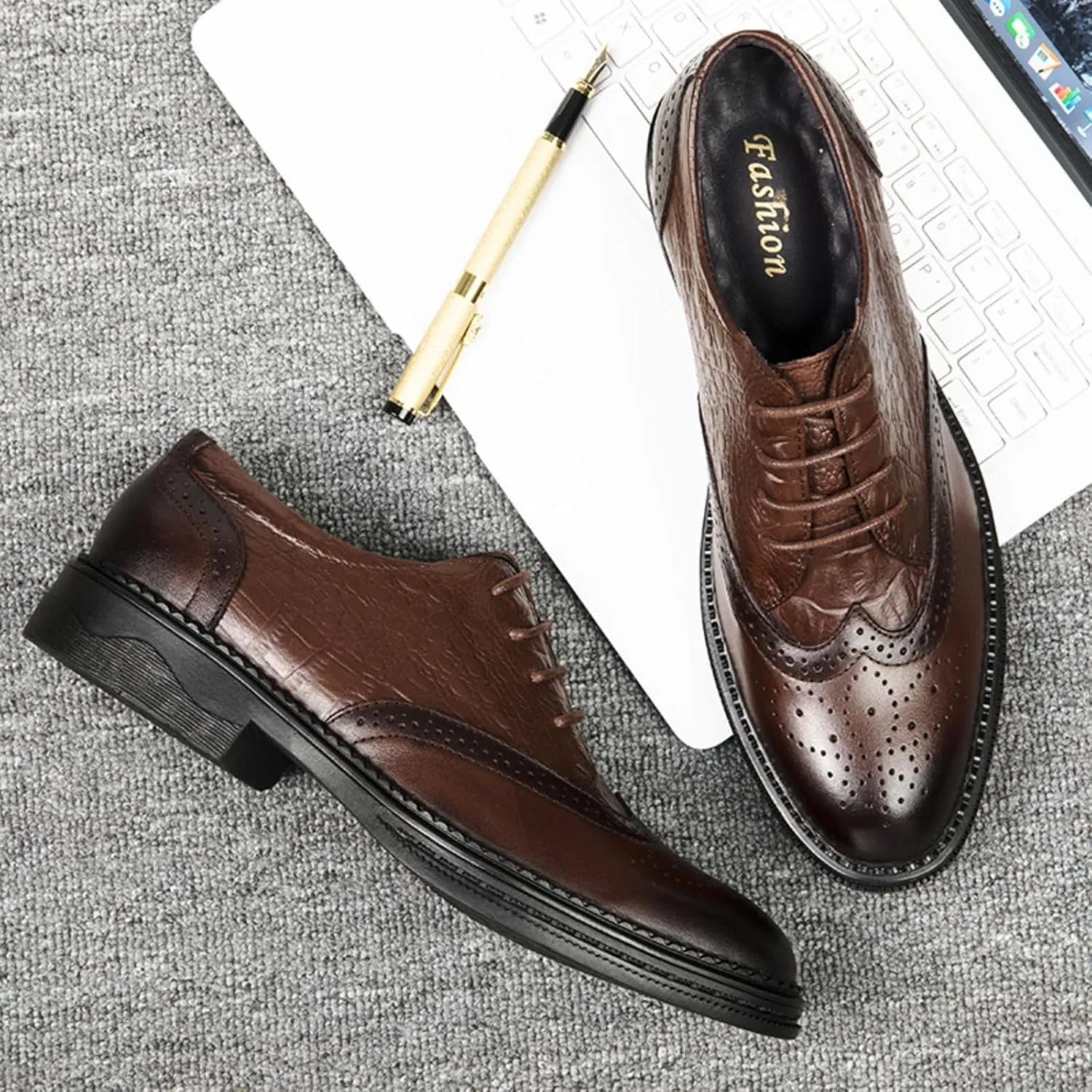 Men's Cowhide Leather Perforated Lace - up Oxfords Brogue Wingtip Shoes for Men