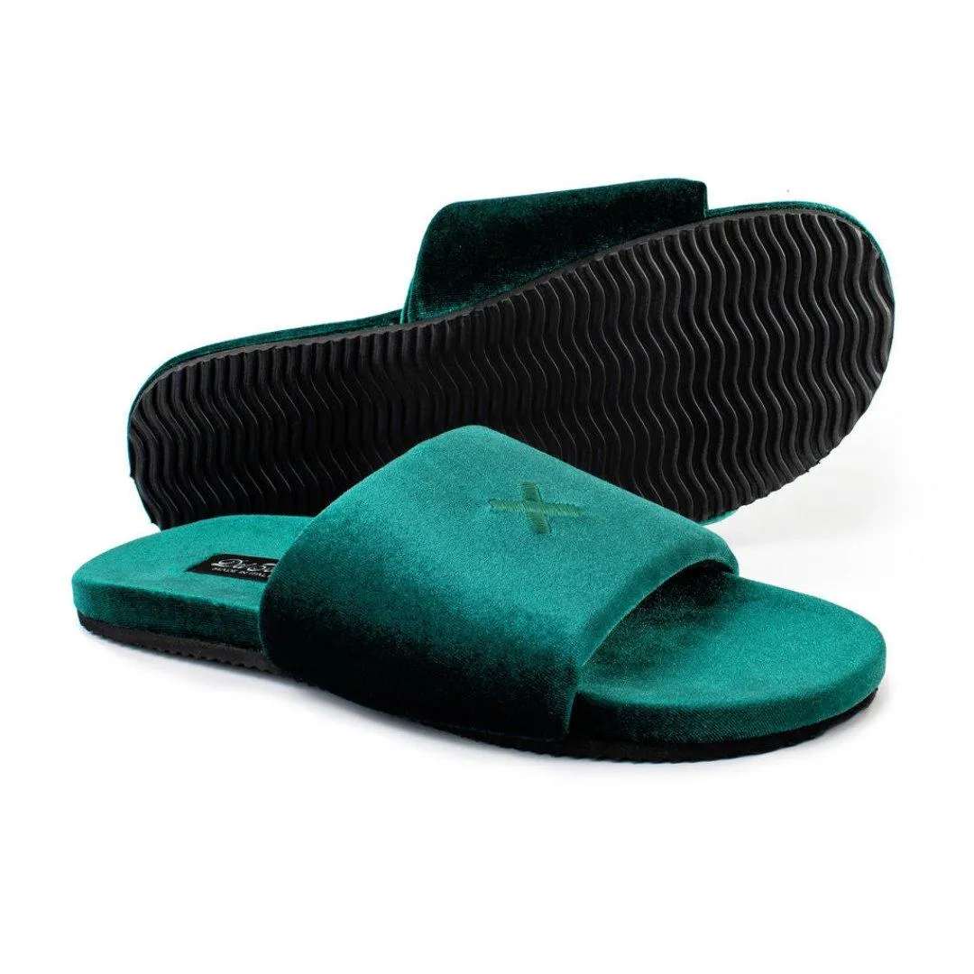 Men's Emerald Velvet House Slide from Del Toro Shoes