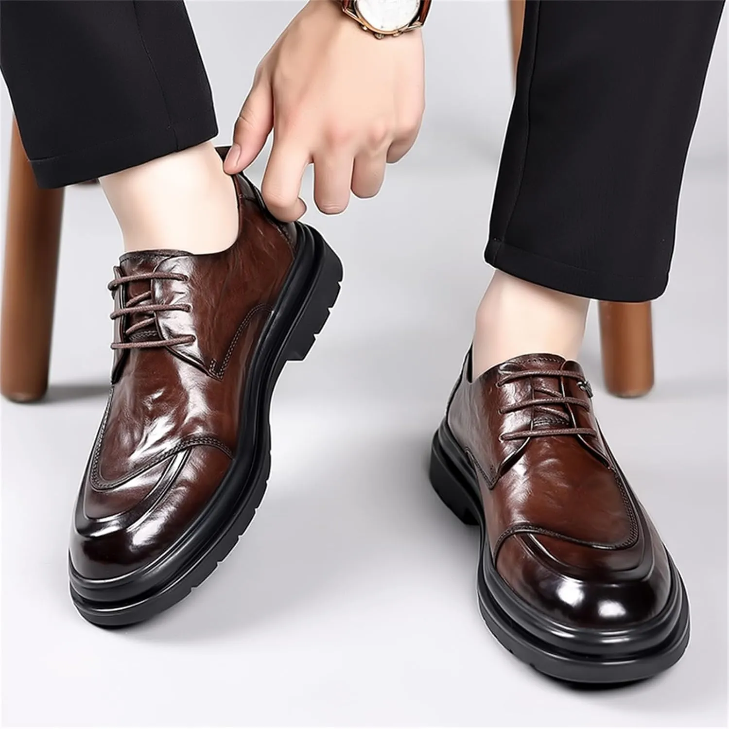 Mens Genuine Leather Lace Up Dress Oxfords Shoes Retro Round Toe Low Cut Loafers Non Slip Lug Sole Casual Business Work Formal Derby Shoes