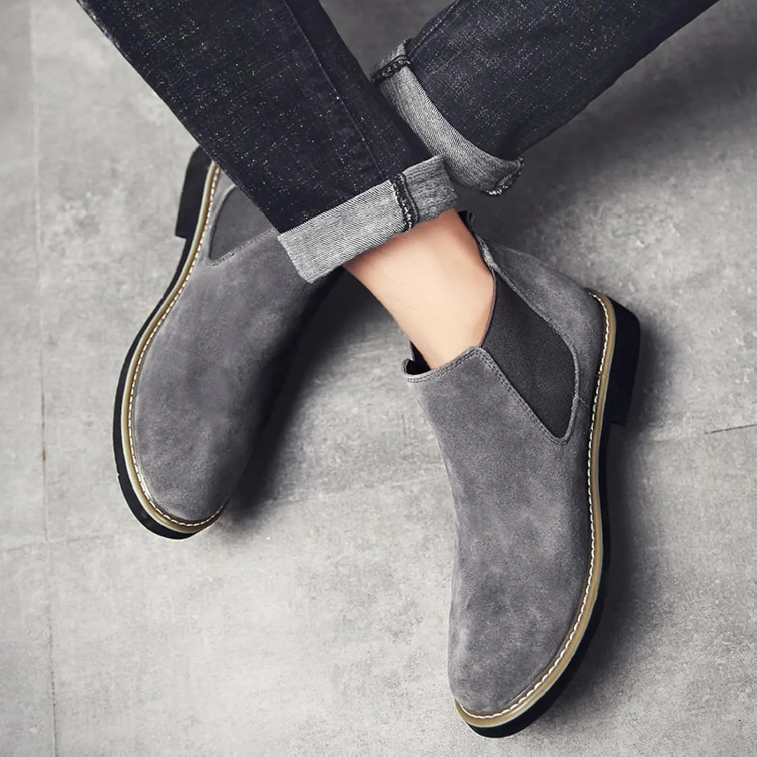 Mens Suede Leather Slip On Classic Chelsea Ankle Boots Retro Casual Low Heels Chukka Elastic Dress Boots for Walking Daily Driving