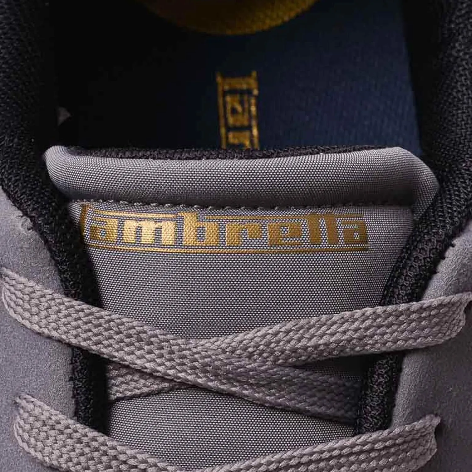 Mens Tackle Retro Low Rise Mod Trainers