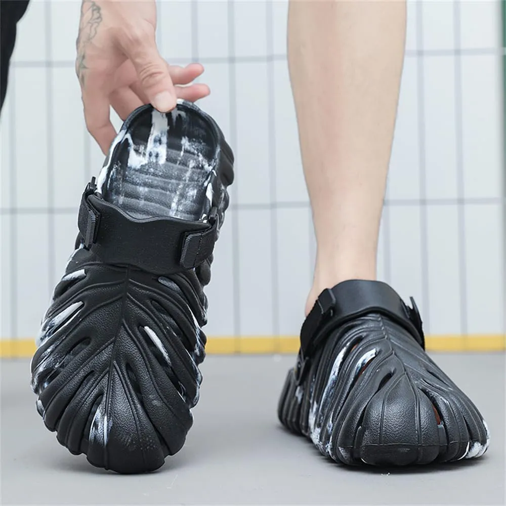 Monstera Slippers,Leaf Thick Sole Pillow Quick Drying Breathable Beach Open Toe Slippers Indoor And Outdoor Slides