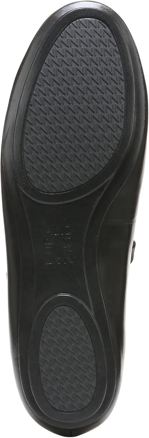 Naturalizer Women's Maxwell-MJ Mary Jane Round Toe Ballet Flat