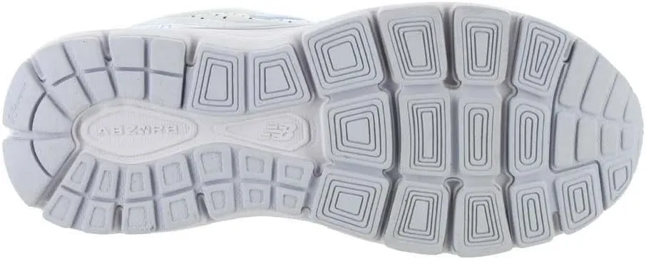 New Balance Women's 840 V3 Walking Shoe